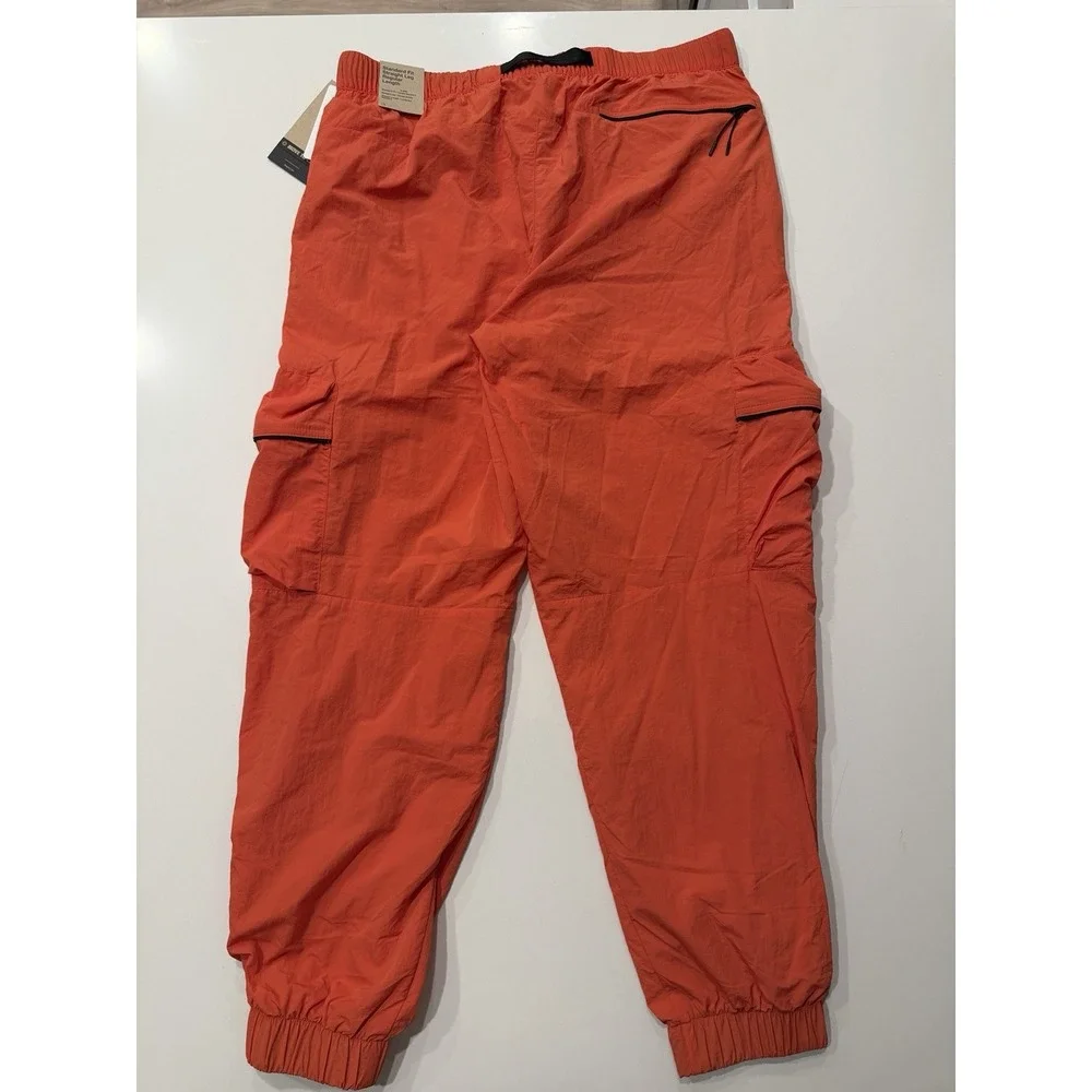 Nike Tech Woven Cargo Pants Orange UPF40 FZ0756-846 Mens Large NWT